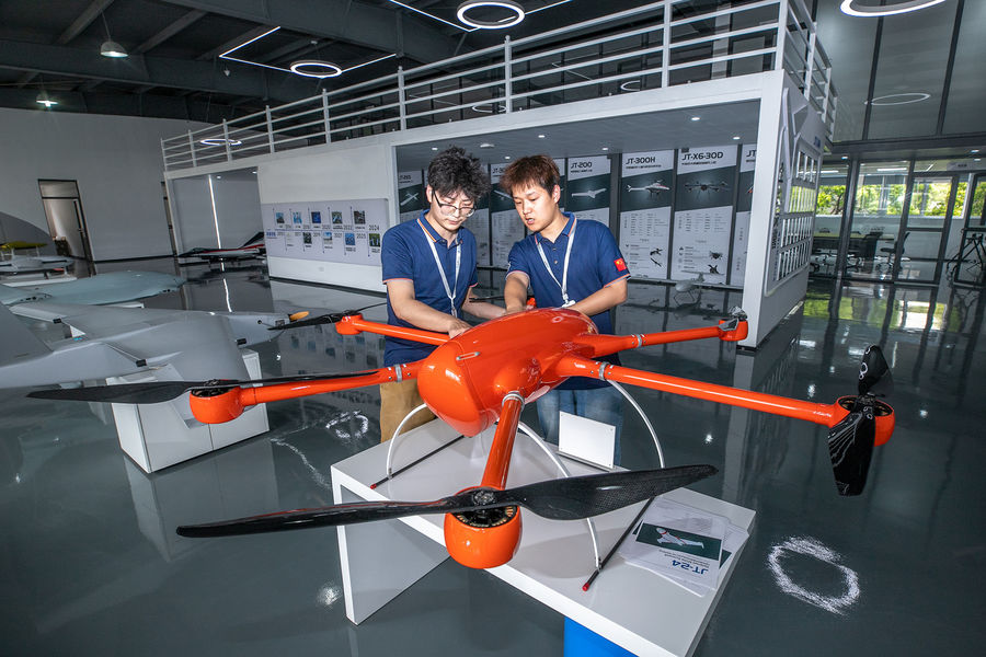 UAV-KIT Corporation Ltd línea de producción del fabricante